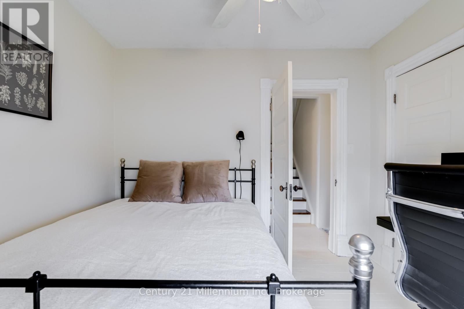 Photo 33 of 439 Birch Street, Collingwood ON