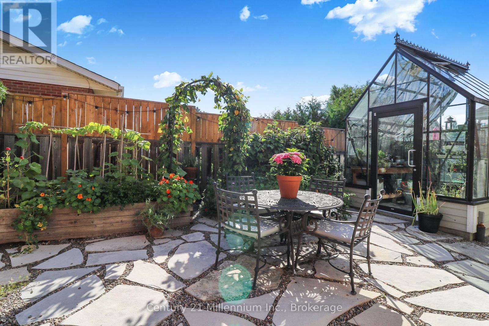 Photo 11 of 439 Birch Street, Collingwood ON