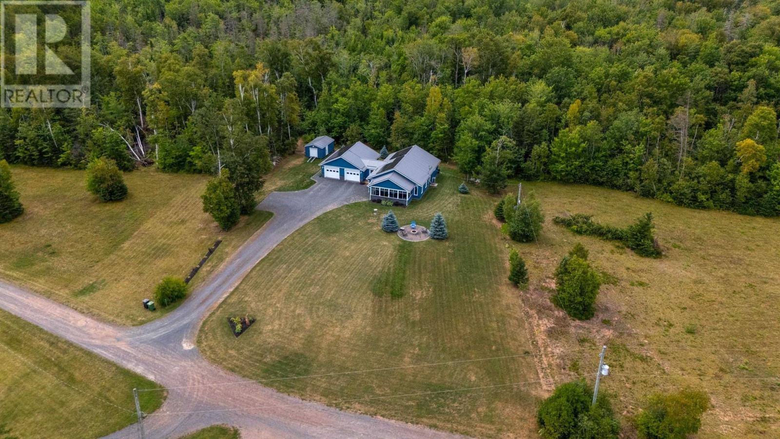 19 Wight Birch Crescent - 4