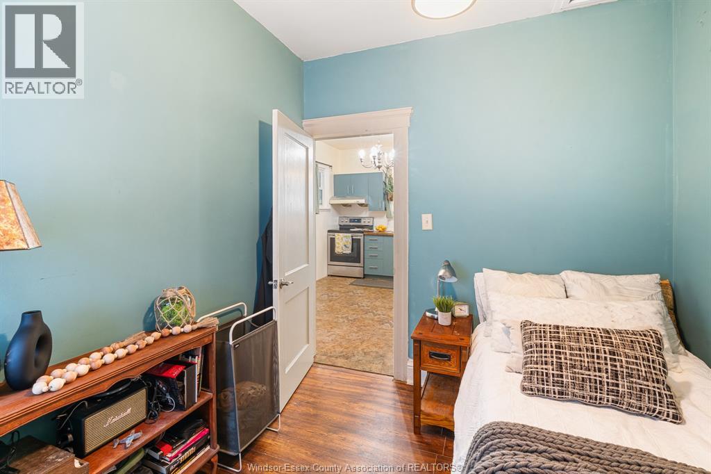Photo 20 of 1045 Gladstone Avenue, Windsor ON