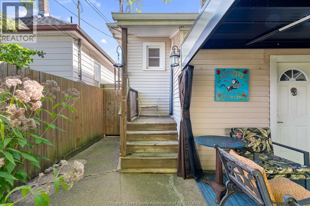 Photo 28 of 1045 Gladstone Avenue, Windsor ON