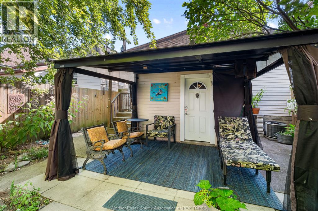 Photo 26 of 1045 Gladstone Avenue, Windsor ON