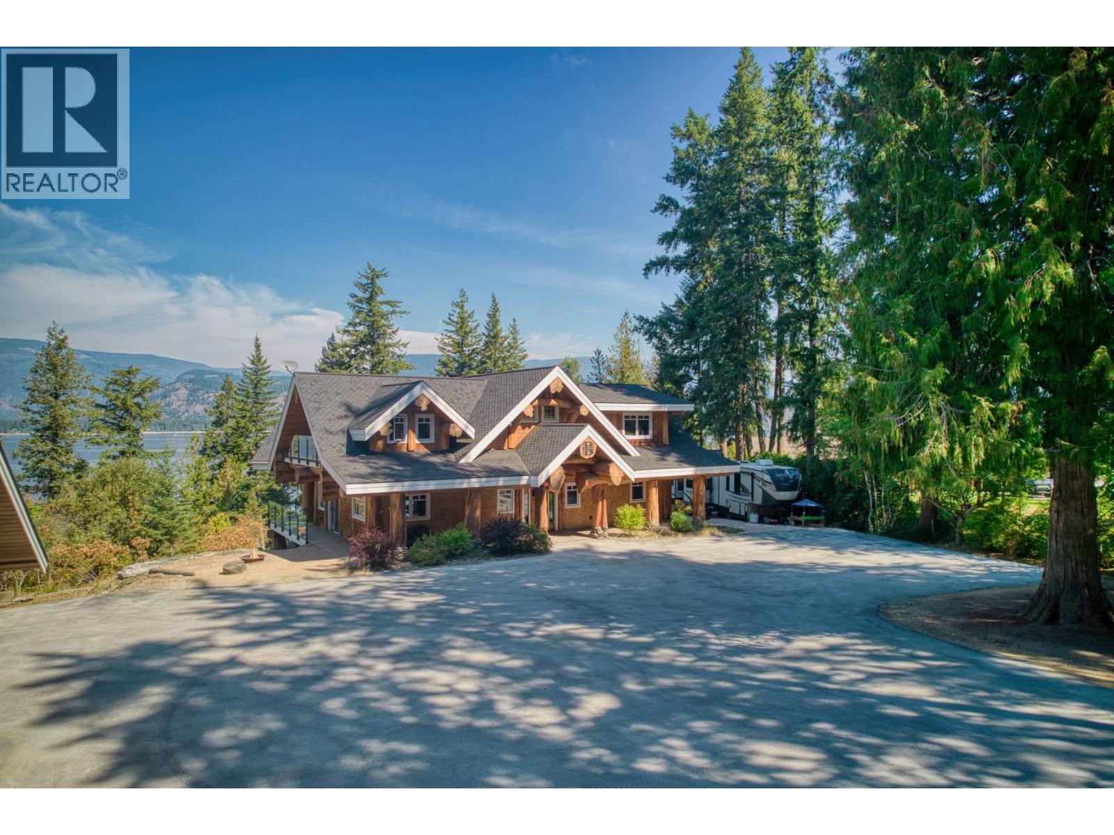 Photo 32 of 1897 Blind Bay Road, Sorrento BC