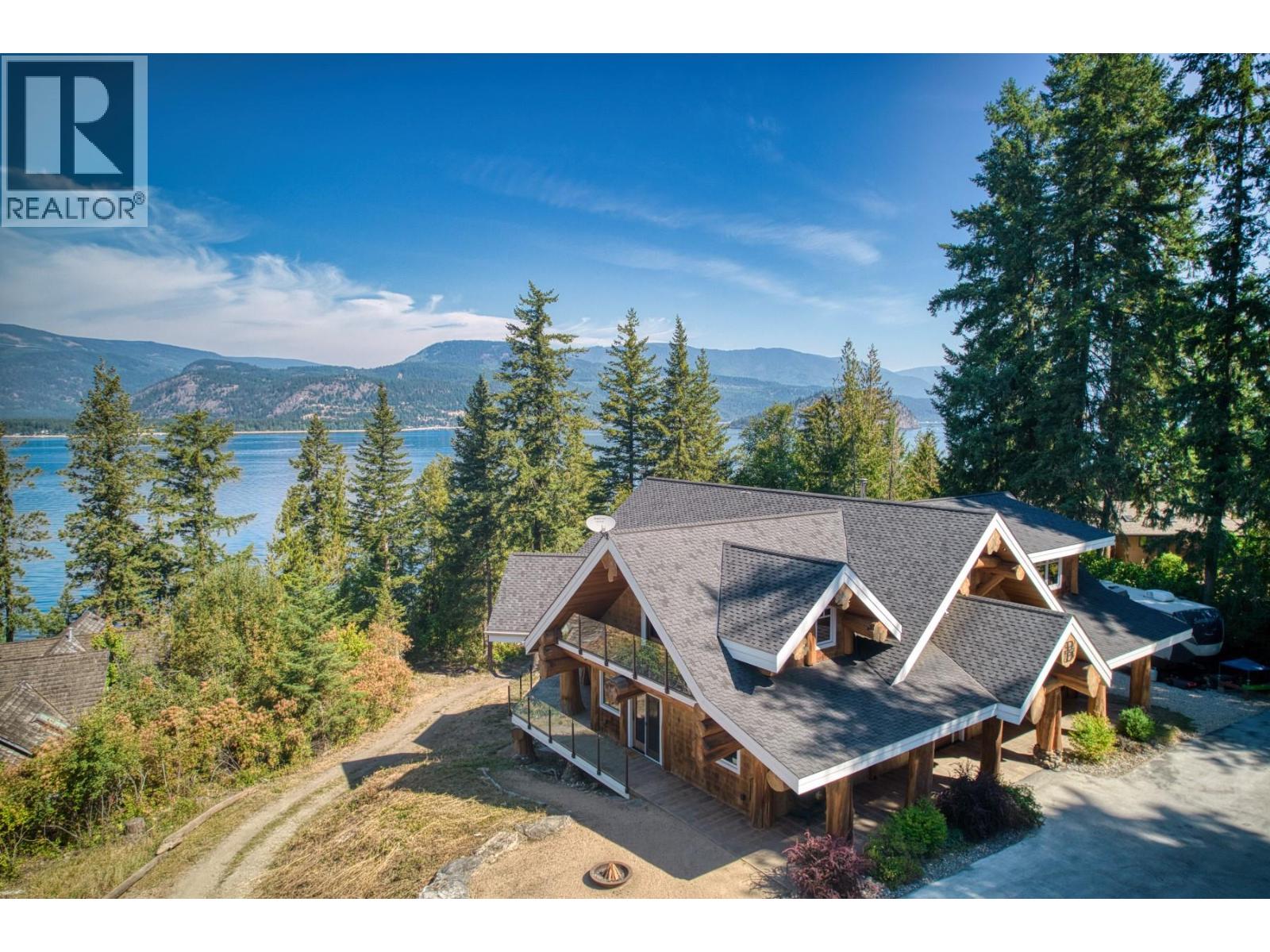 Photo 23 of 1897 Blind Bay Road, Sorrento BC