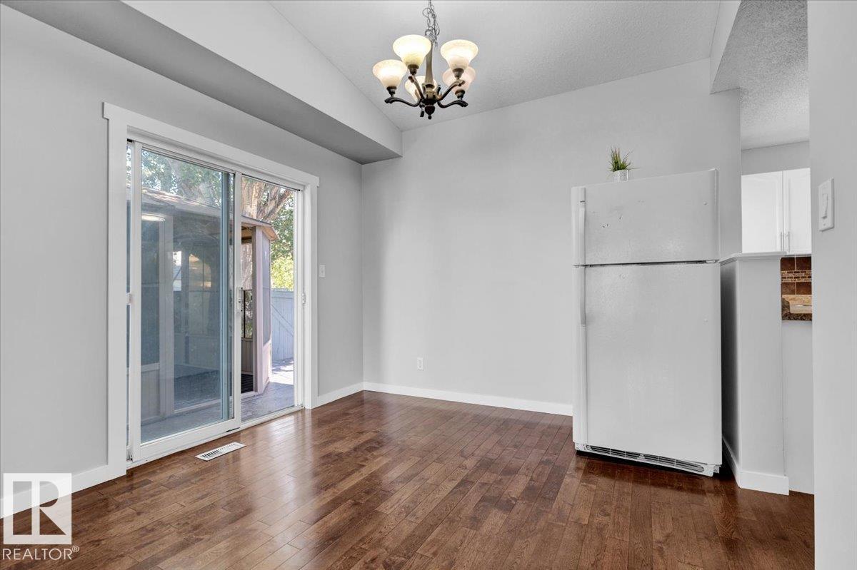 Photo 6 of 12836 144 Av Nw, Edmonton AB