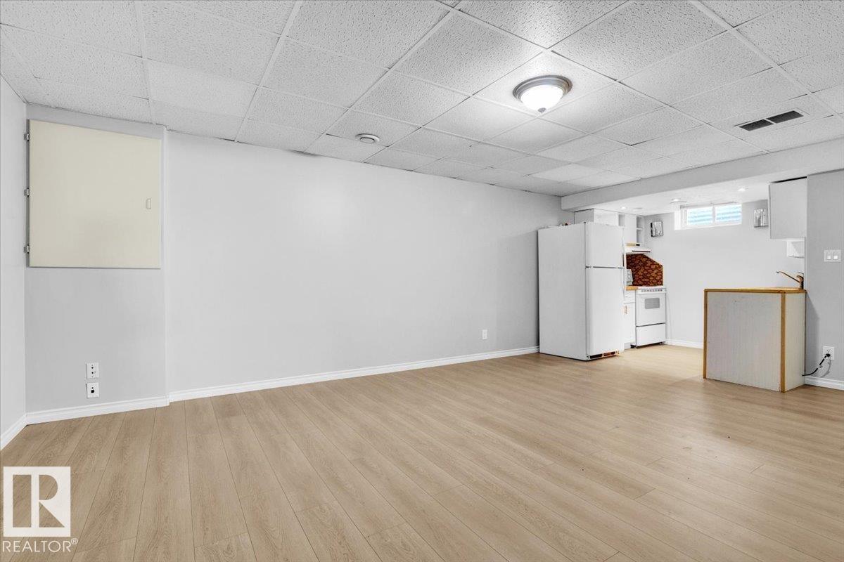 Photo 36 of 12836 144 Av Nw, Edmonton AB