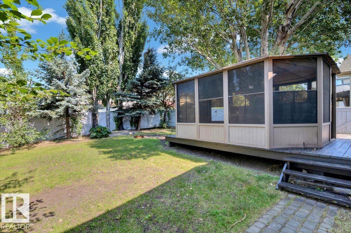 Photo 10 of 12836 144 Av Nw, Edmonton AB