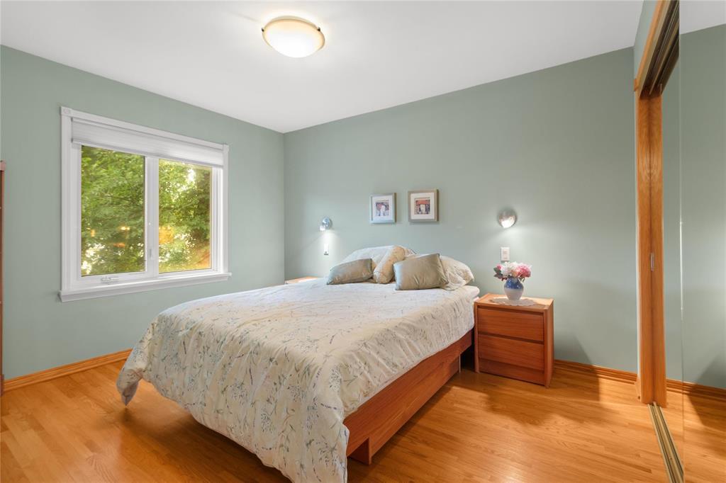 Photo 17 of 206 Balfour Avenue, Winnipeg MB