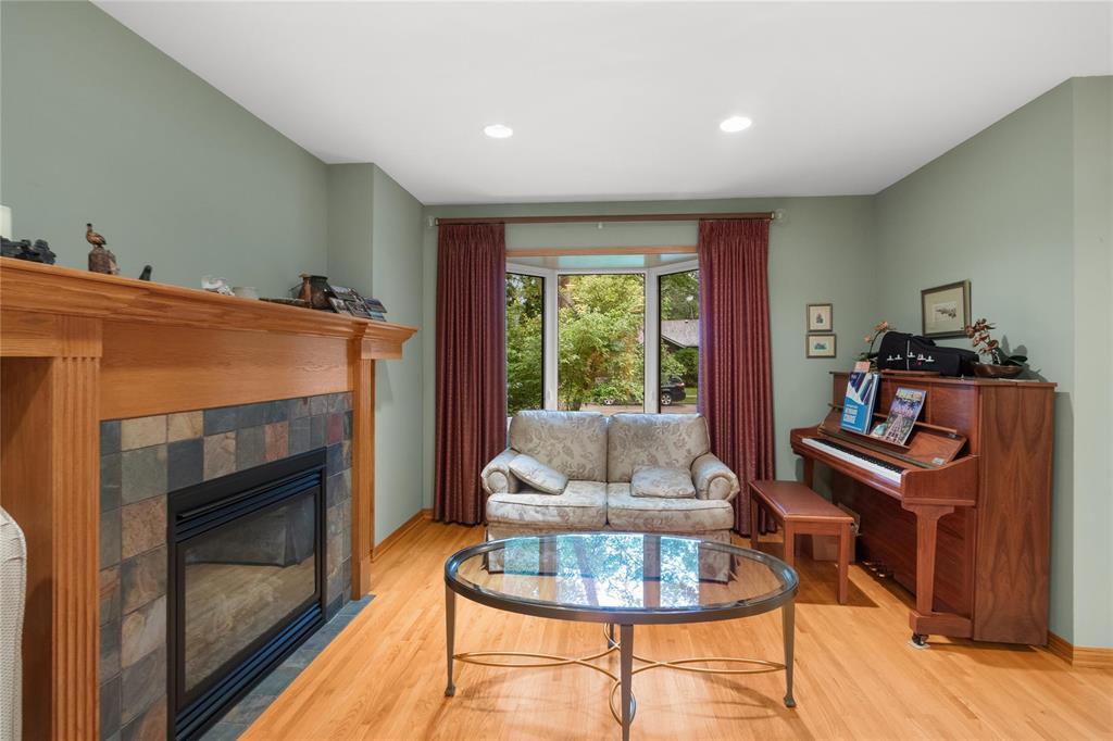 Photo 4 of 206 Balfour Avenue, Winnipeg MB
