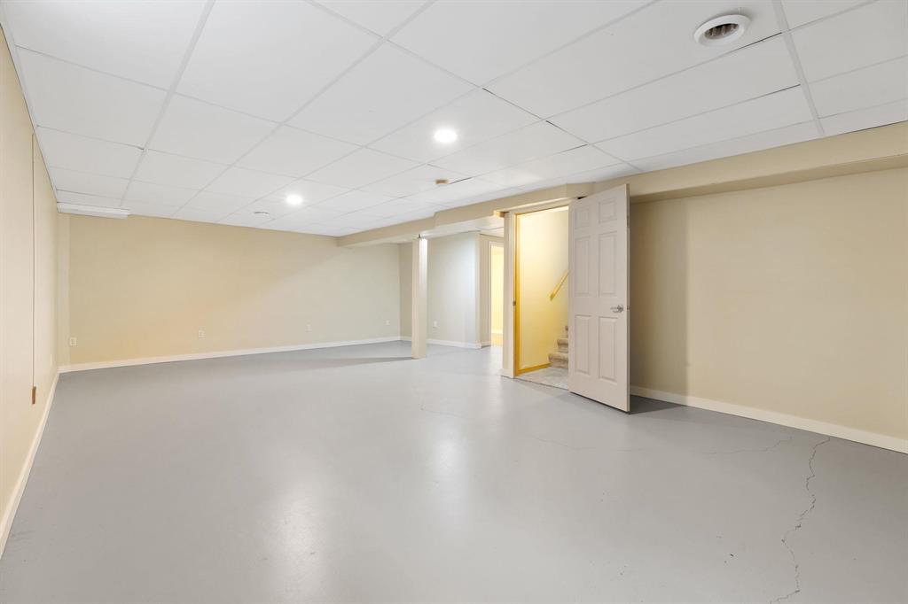 Photo 22 of 17 4025 Roblin Boulevard, Winnipeg MB