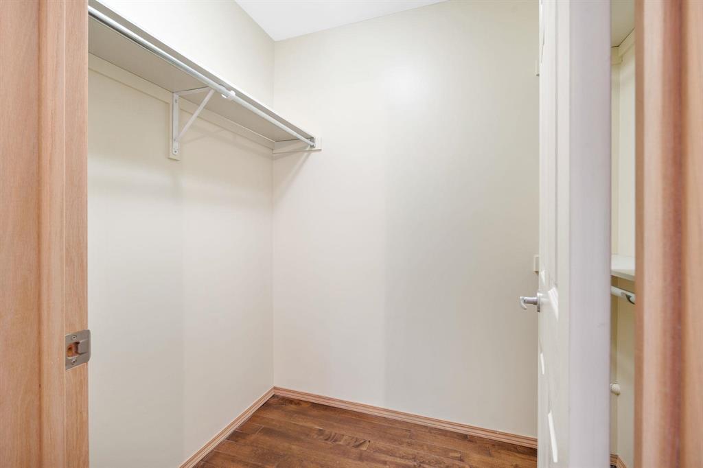 Photo 6 of 17 4025 Roblin Boulevard, Winnipeg MB