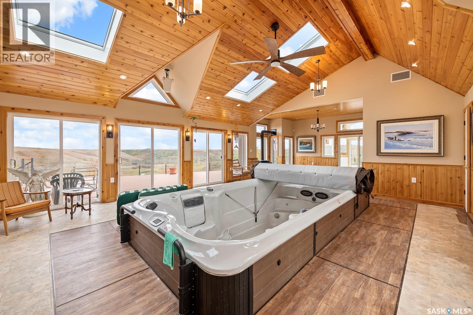 Photo 39 of Ripplinger Acreage, Lumsden Rm No 189 SK