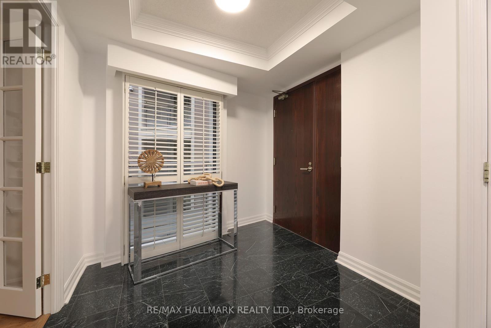 Photo 42 of 609 2727 Yonge Street, Toronto ON