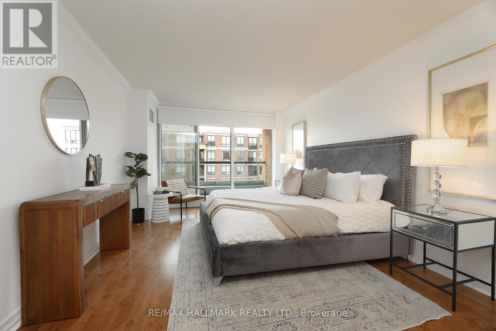 Photo 31 of 609 2727 Yonge Street, Toronto ON