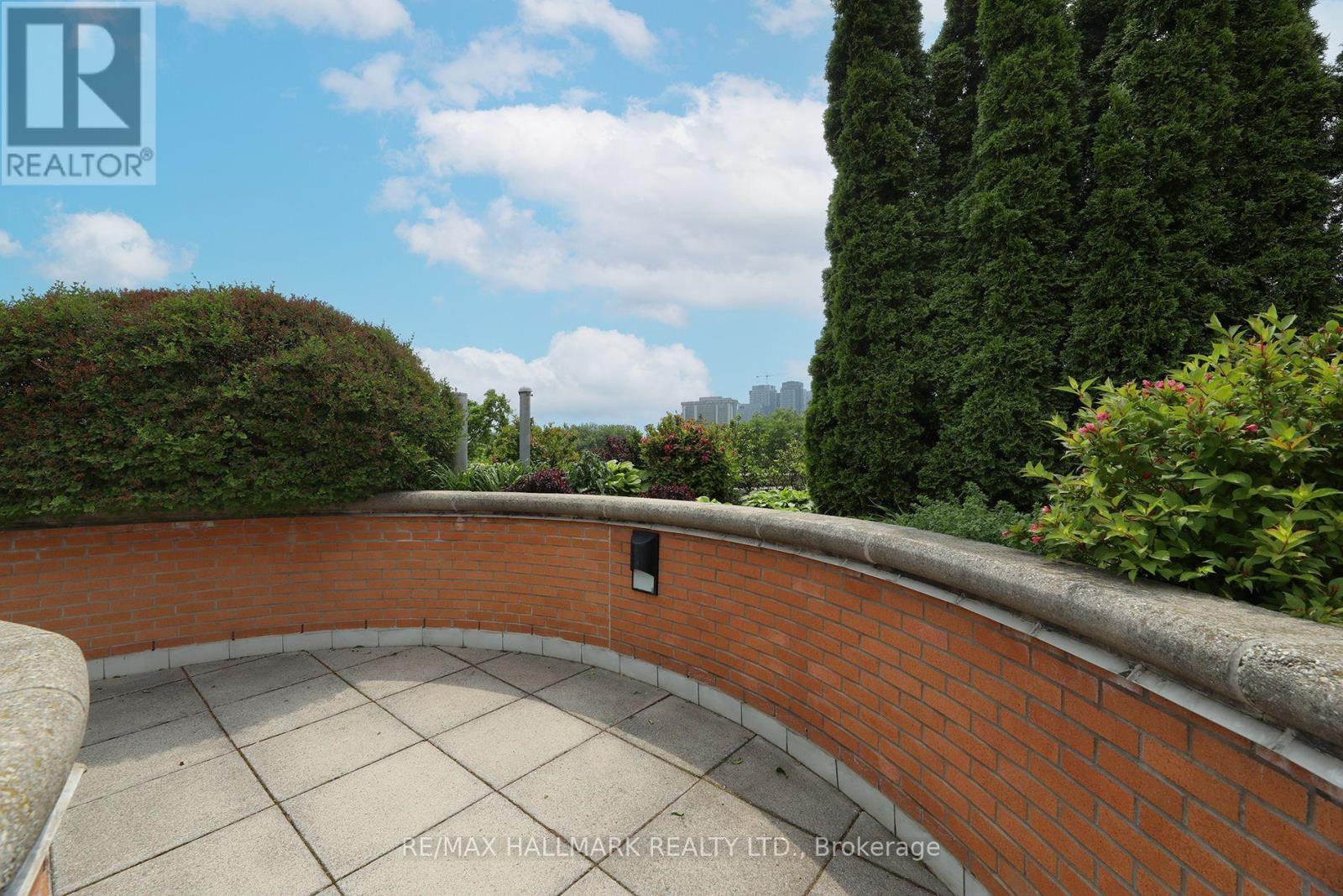 Photo 20 of 609 2727 Yonge Street, Toronto ON