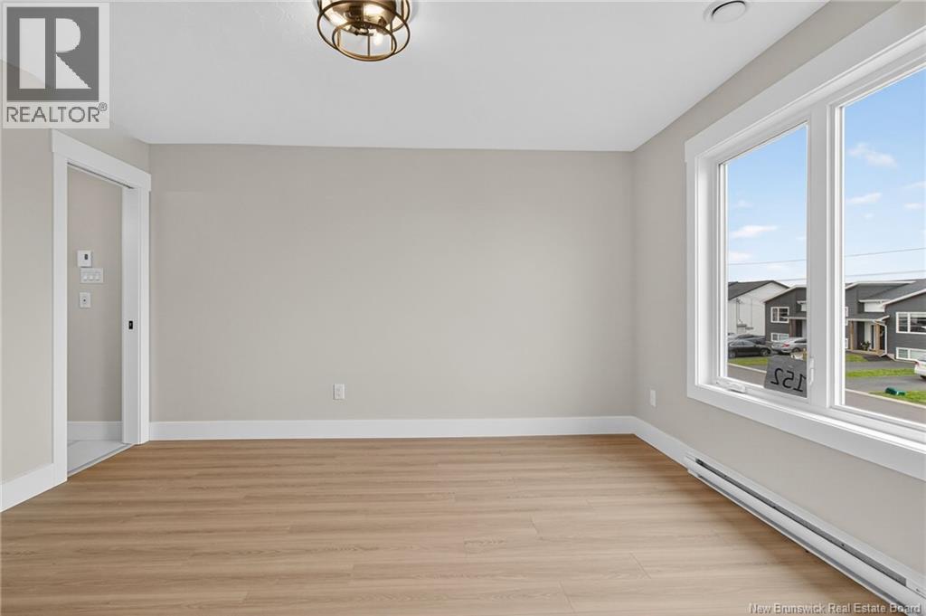 Photo 3 of 156 Ernest Street, Dieppe NB