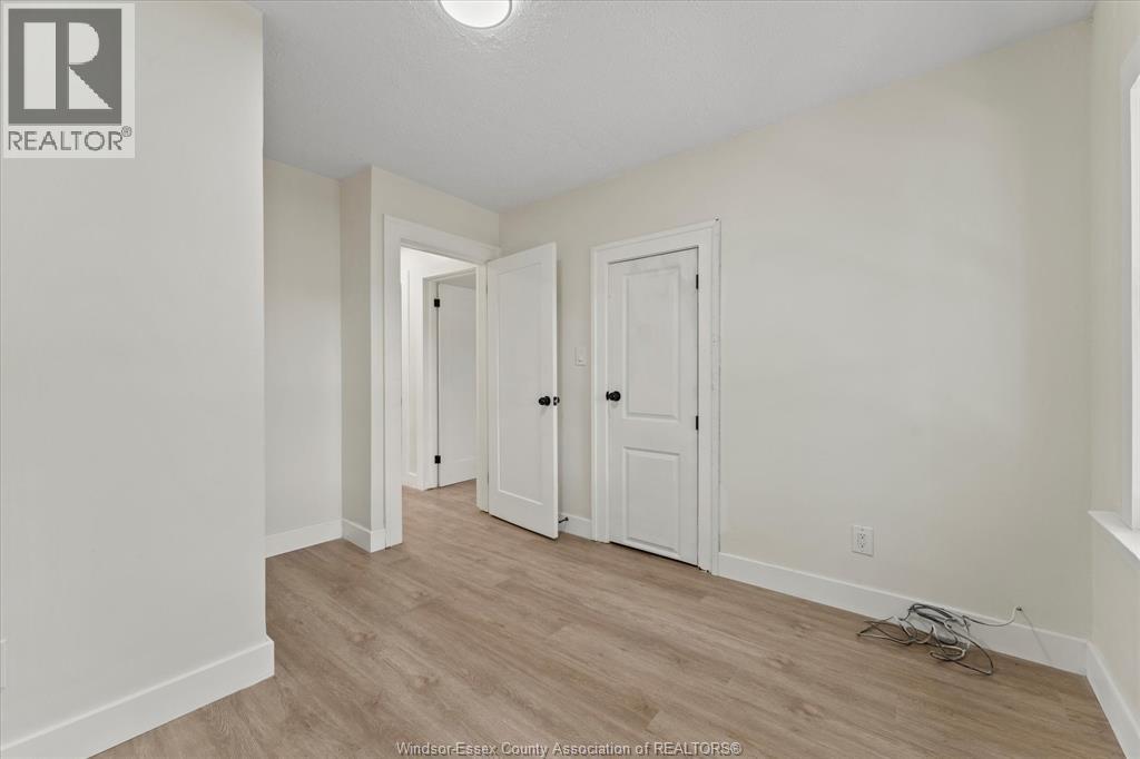 Photo 18 of 1516 Dougall Avenue, Windsor ON