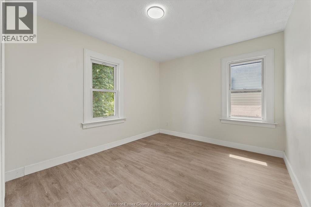 Photo 19 of 1516 Dougall Avenue, Windsor ON