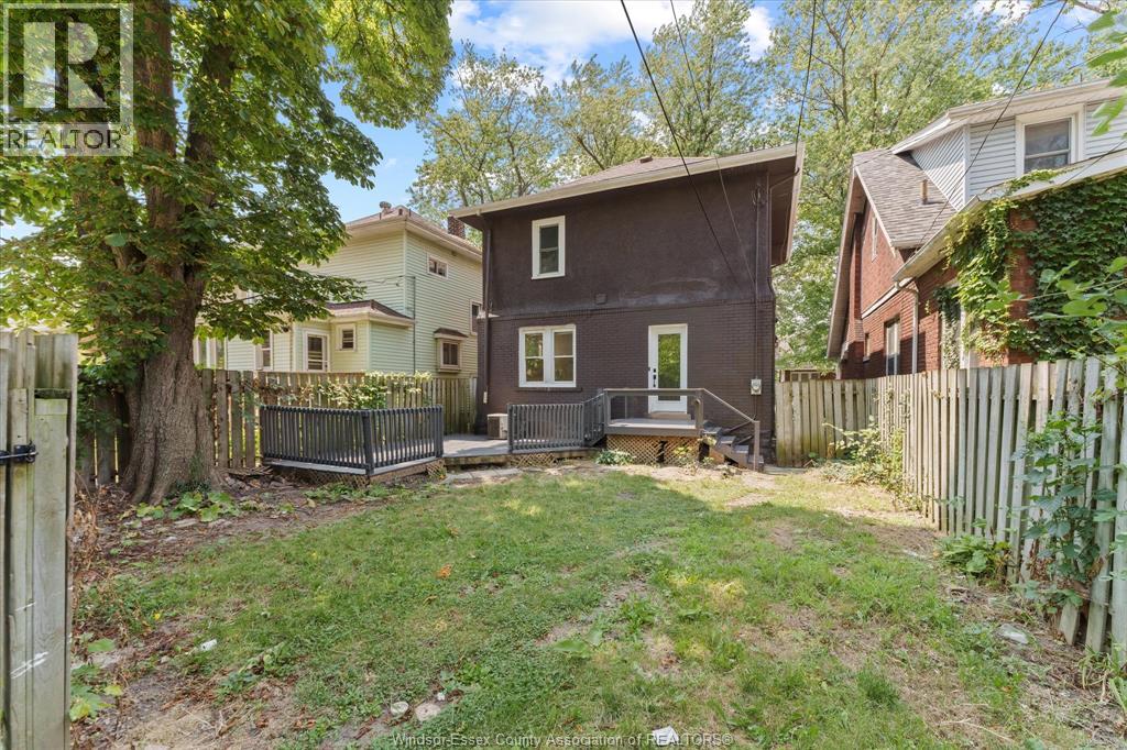 Photo 29 of 1516 Dougall Avenue, Windsor ON