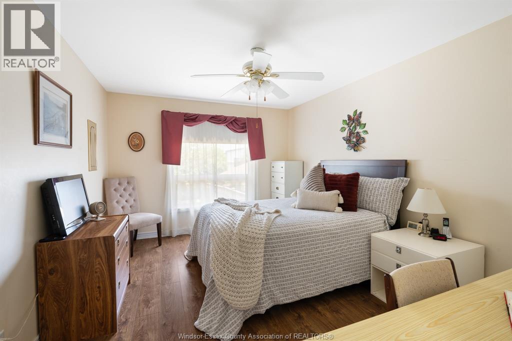 Photo 32 of 186 Bennie Avenue, Leamington ON