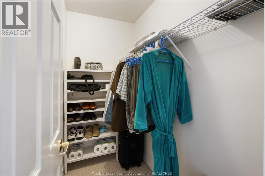 Photo 12 of 186 Bennie Avenue, Leamington ON