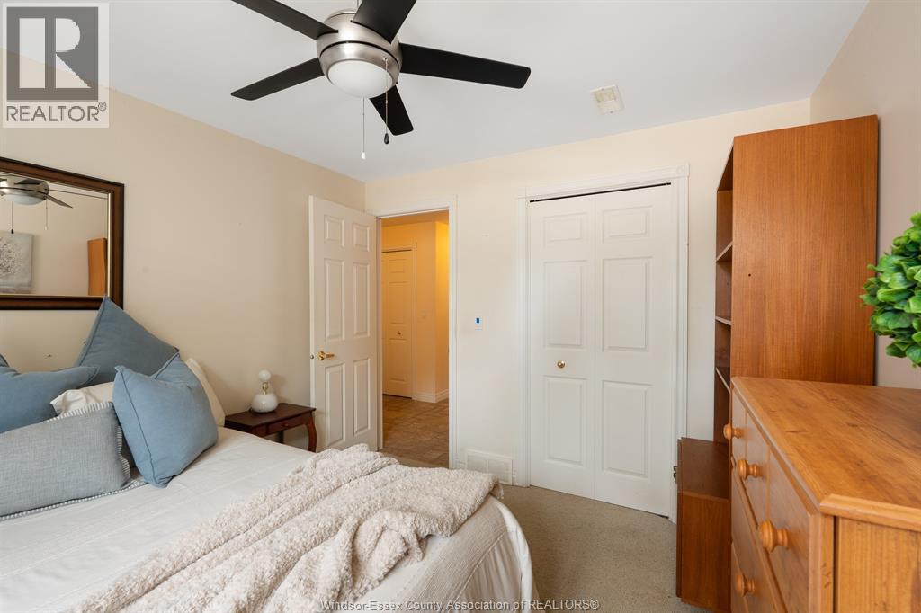 Photo 10 of 186 Bennie Avenue, Leamington ON