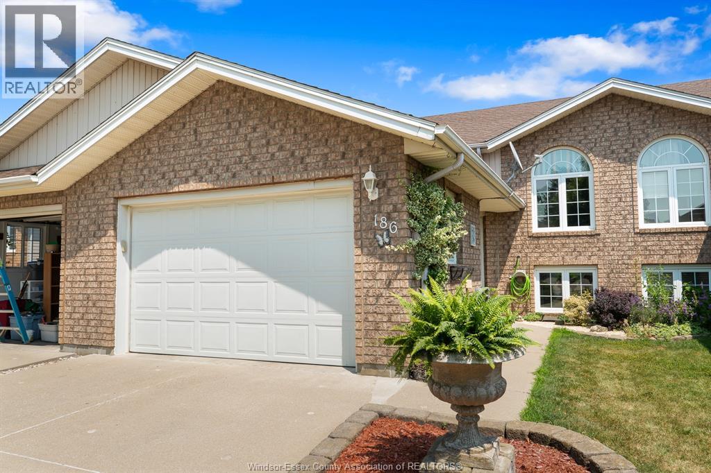 Photo 40 of 186 Bennie Avenue, Leamington ON