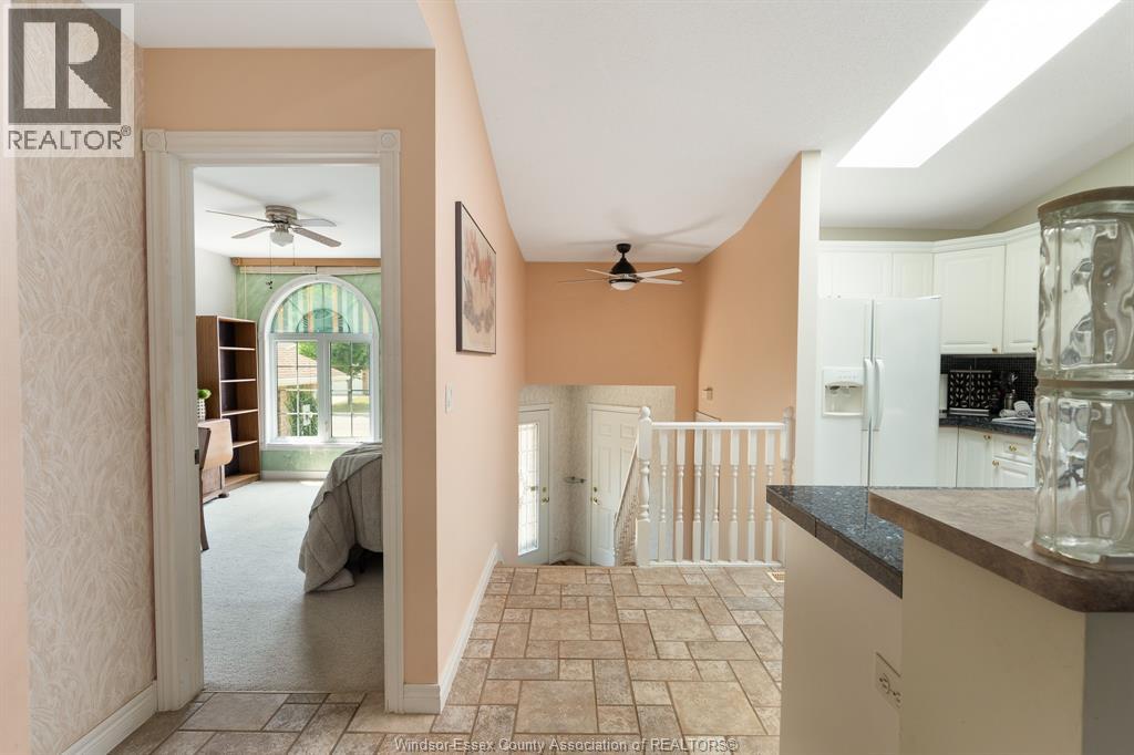 Photo 18 of 186 Bennie Avenue, Leamington ON