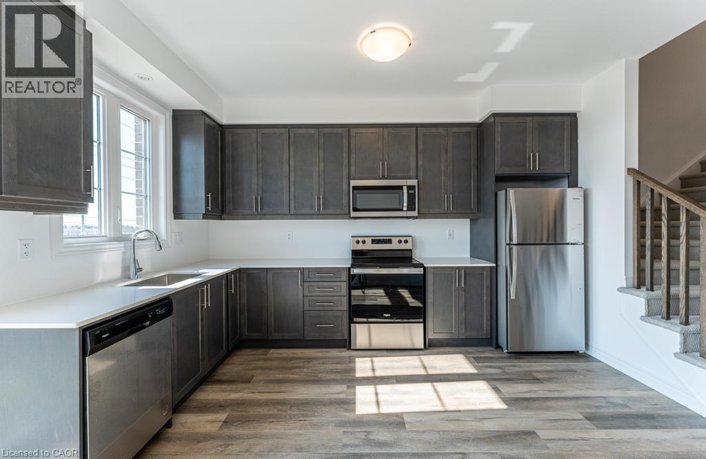 Photo 15 of 120 Court Drive Unit 29, Paris ON