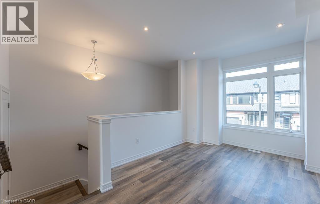 Photo 11 of 120 Court Drive Unit 29, Paris ON