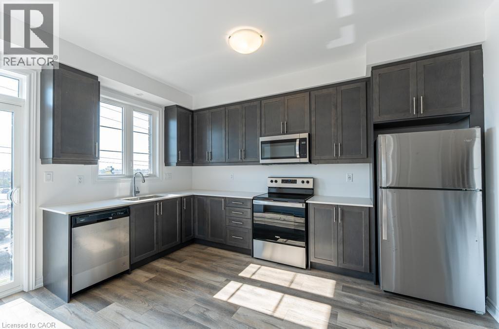 Photo 6 of 120 Court Drive Unit 29, Paris ON