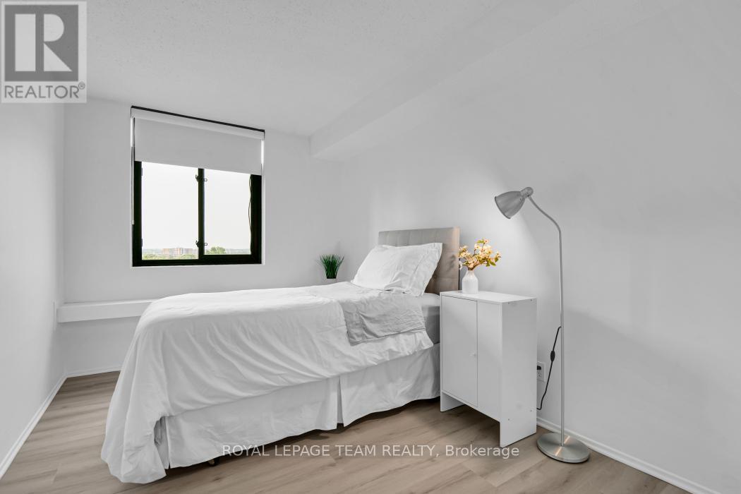 Photo 38 of 904 2871 Richmond Road, Ottawa ON