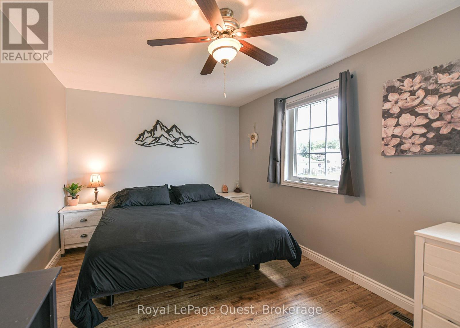 Photo 13 of 46 Courtney Crescent, Orillia ON
