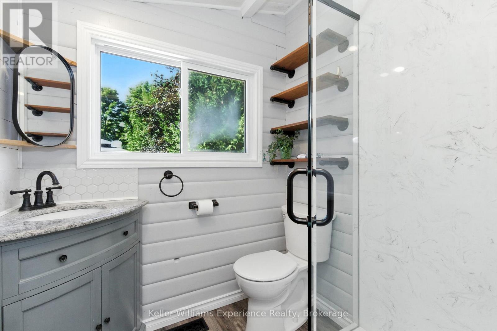 Photo 19 of 144 Bay Street, Tay ON