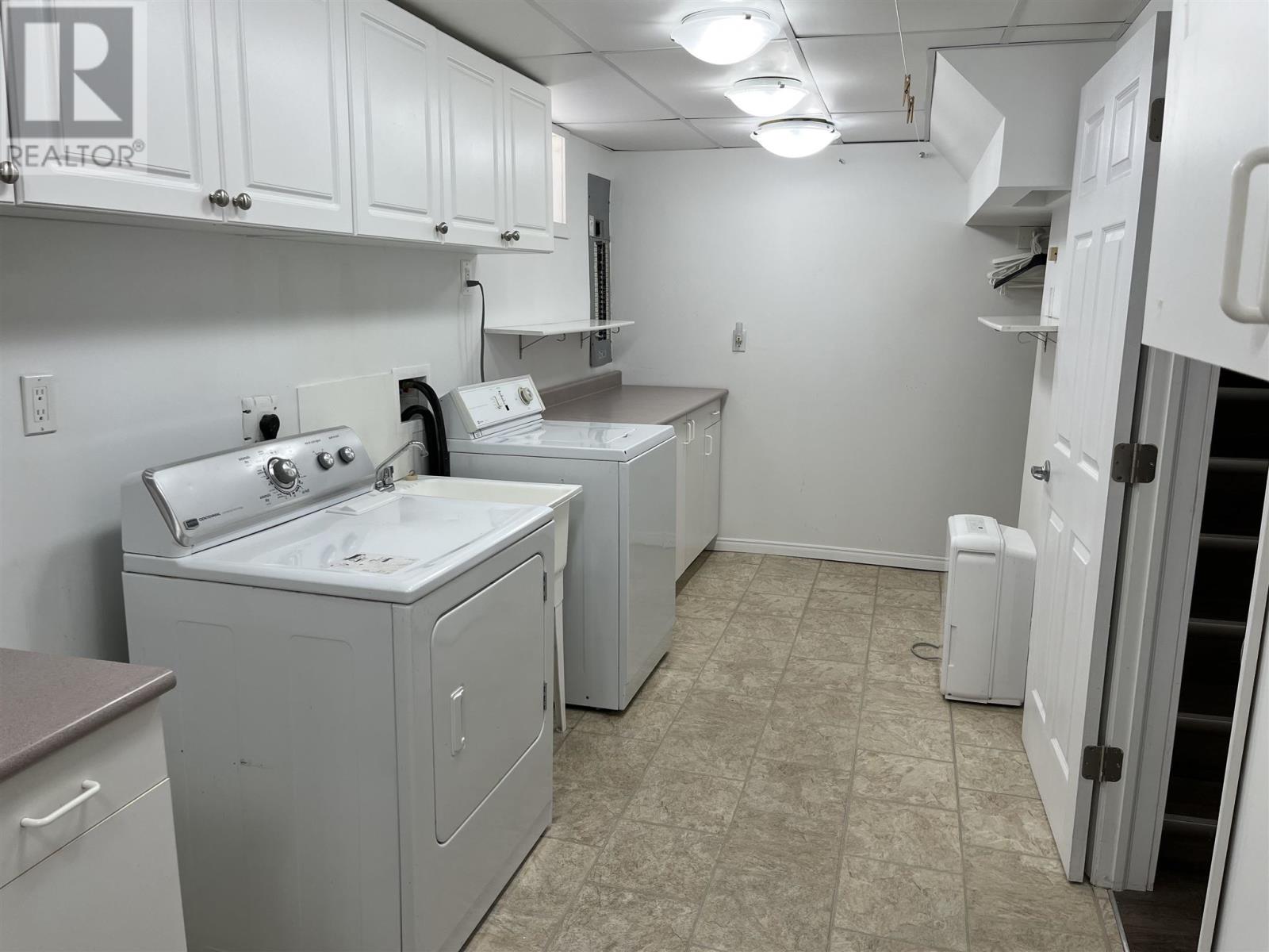 Photo 30 of 277 Mcnabb St, Sault Ste Marie ON