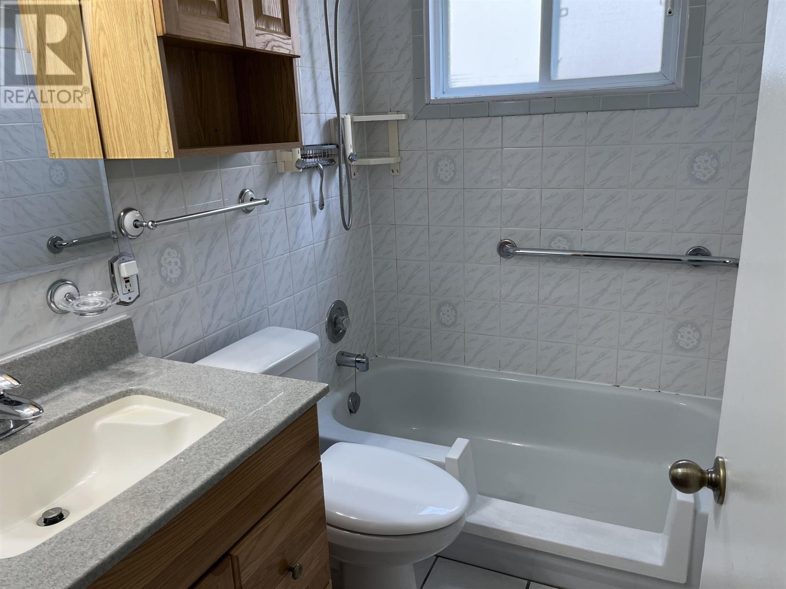 Photo 15 of 277 Mcnabb St, Sault Ste Marie ON