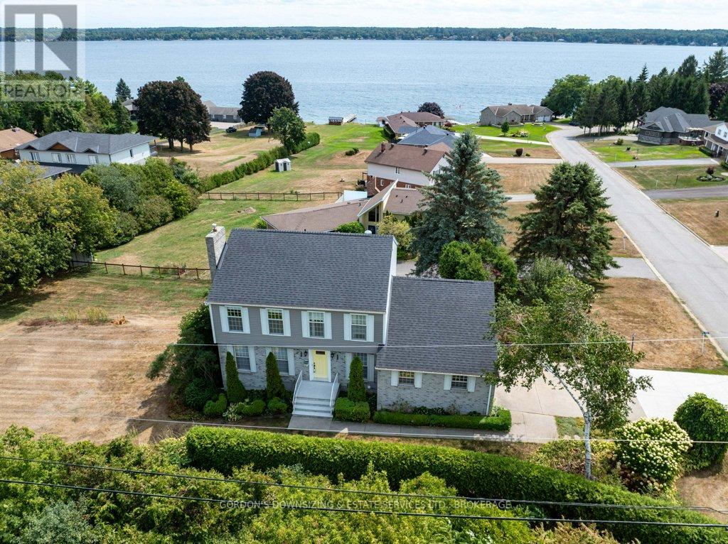 Photo 2 of 1101 Burnside Drive, Elizabethtownkitley ON
