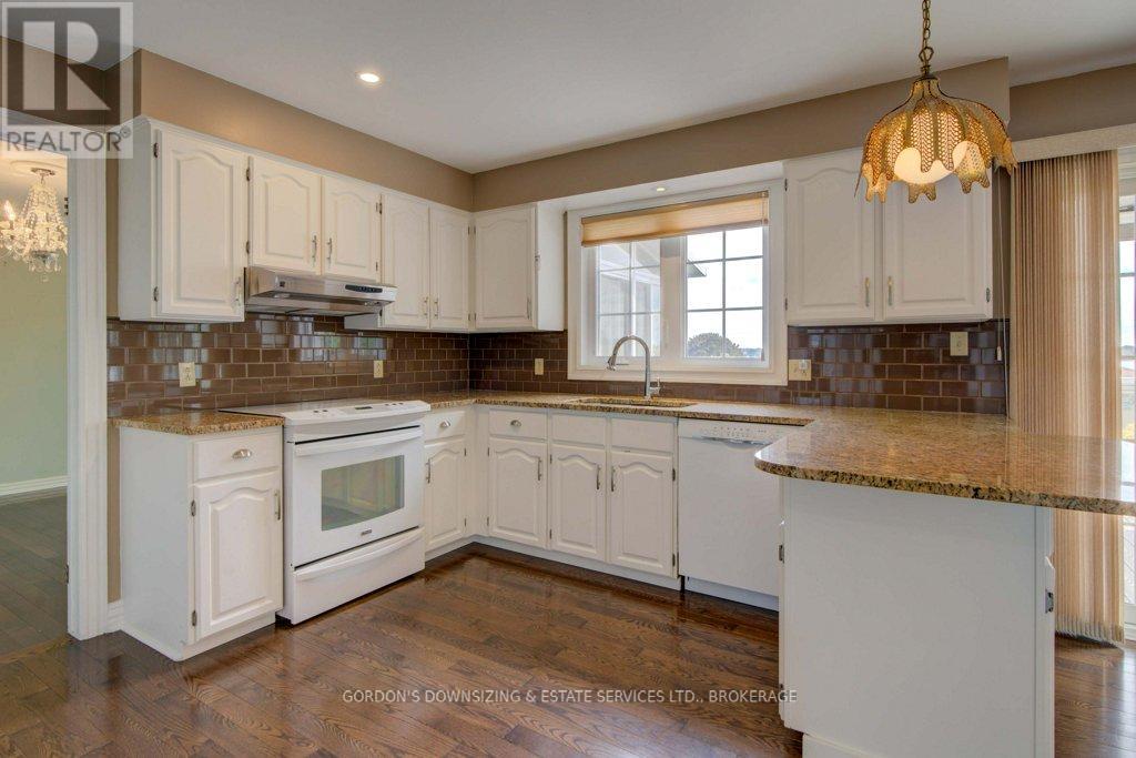 Photo 6 of 1101 Burnside Drive, Elizabethtownkitley ON