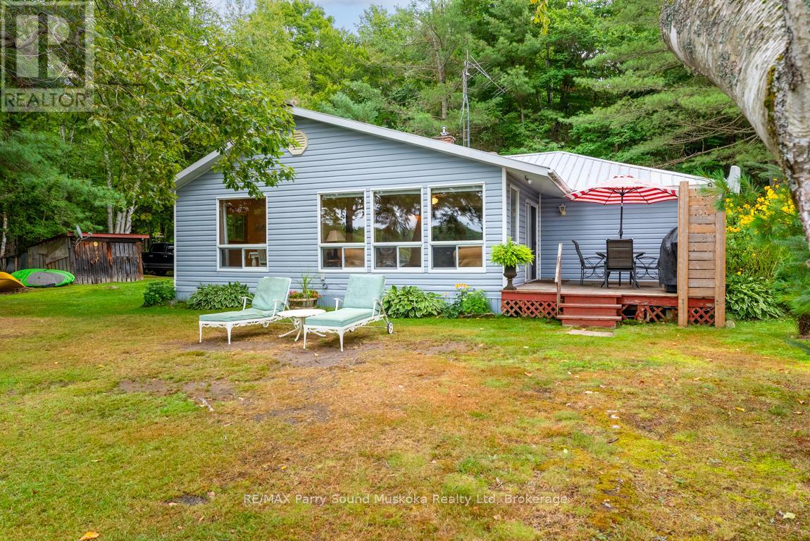 Photo 22 of 4 Mckechnie Road S, Seguin ON