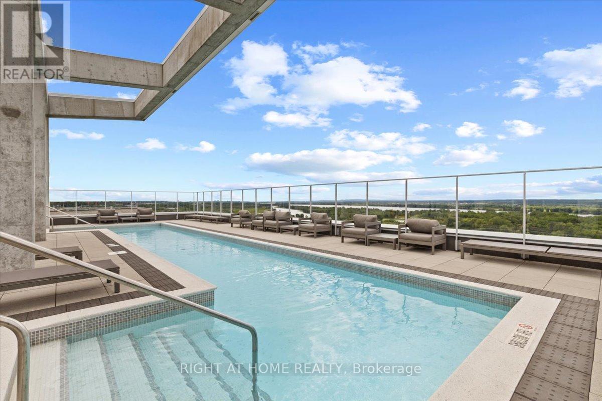 Photo 10 of 907 200 Inlet Private, Ottawa ON