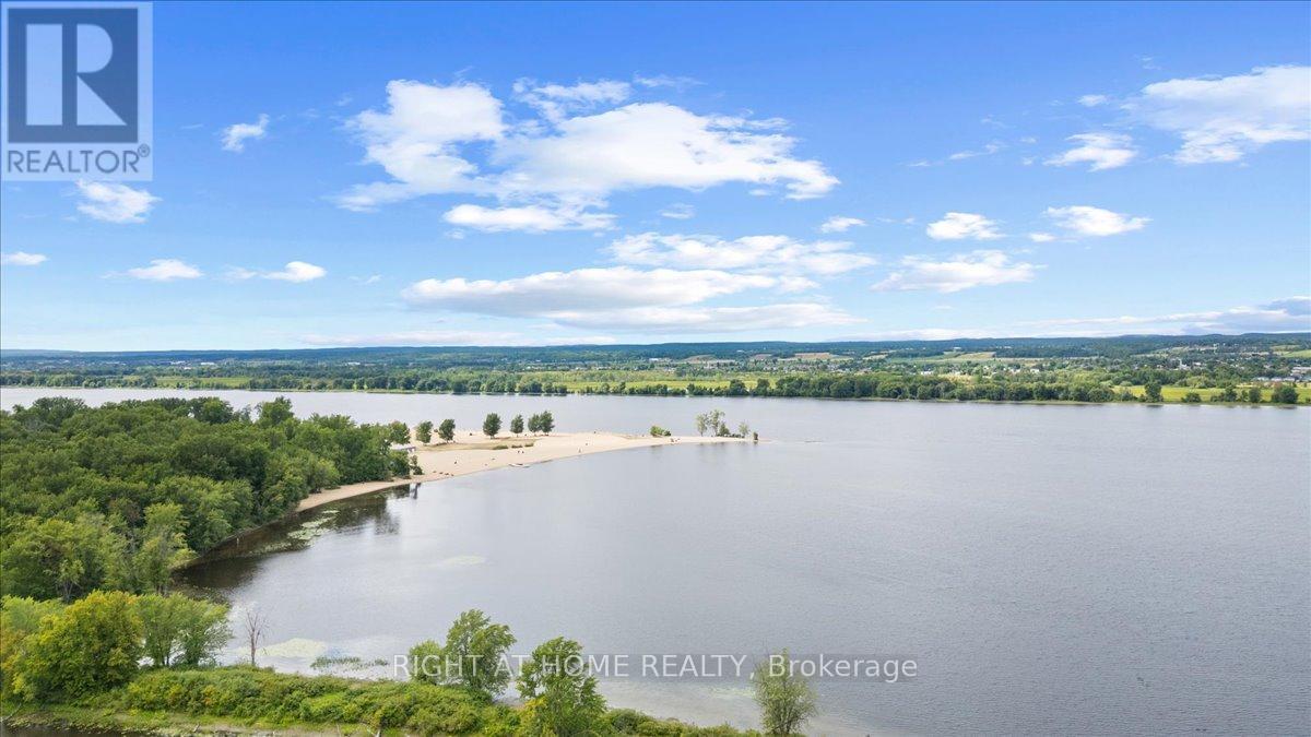 Photo 1 of 907 200 Inlet Private, Ottawa ON