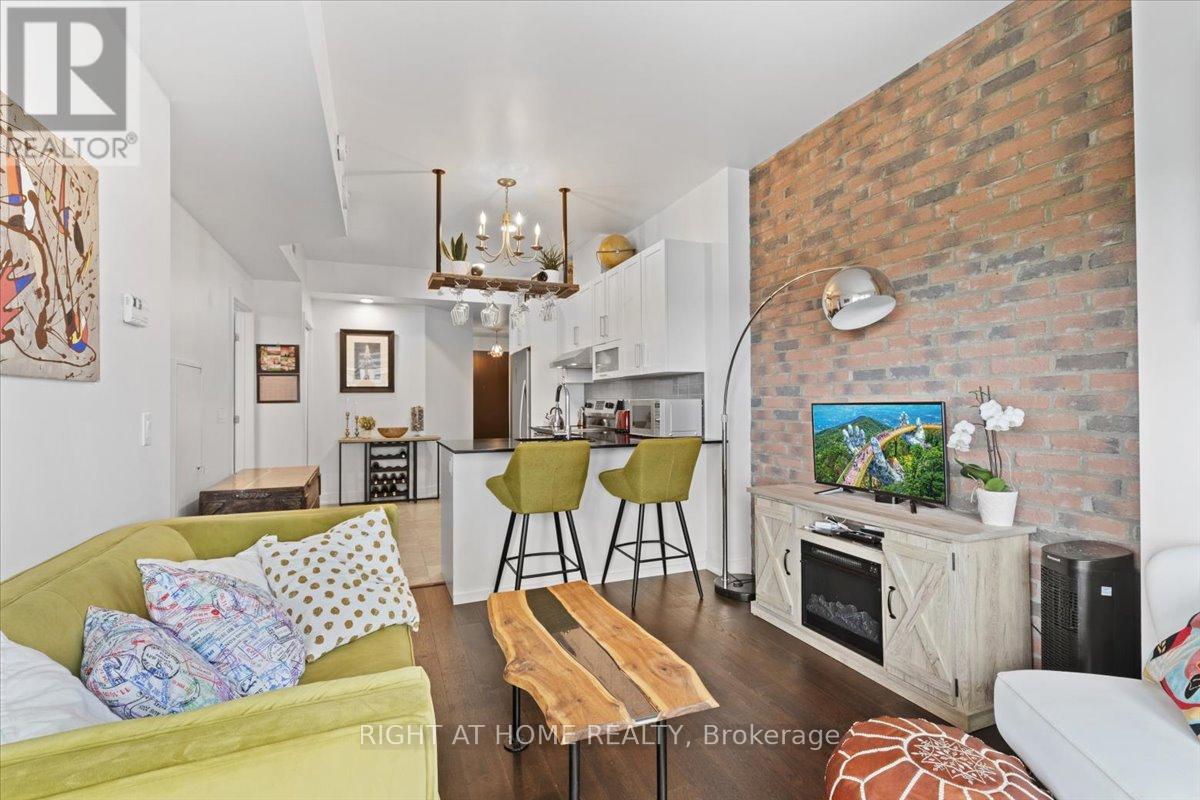 Photo 15 of 907 200 Inlet Private, Ottawa ON