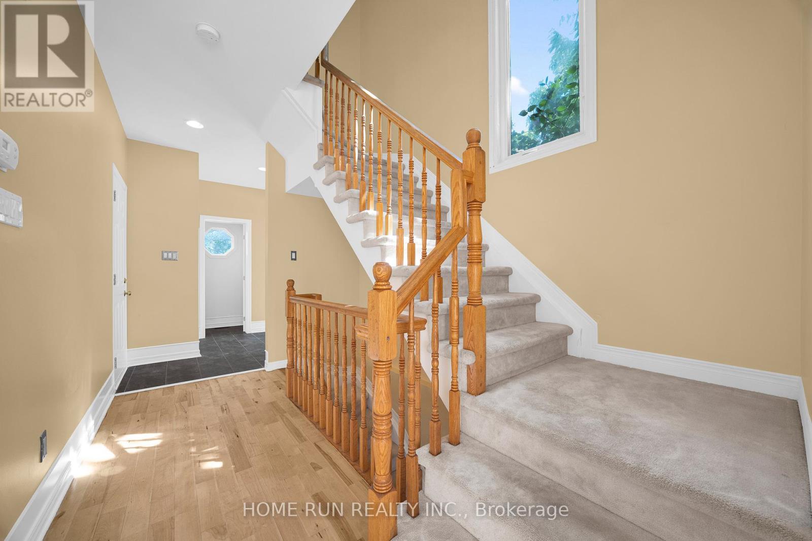 Photo 22 of 310 Parkin Circle, Ottawa ON