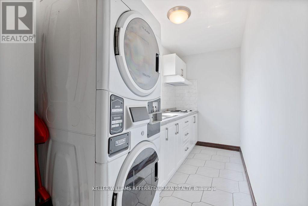 Photo 9 of 12 Eldorado Court, Toronto ON
