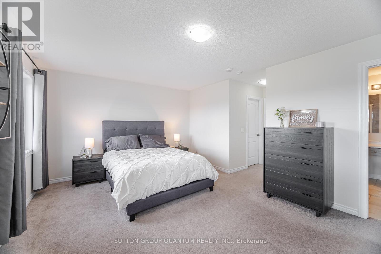 Photo 17 of 11 Cosbury Lane, Caledon ON
