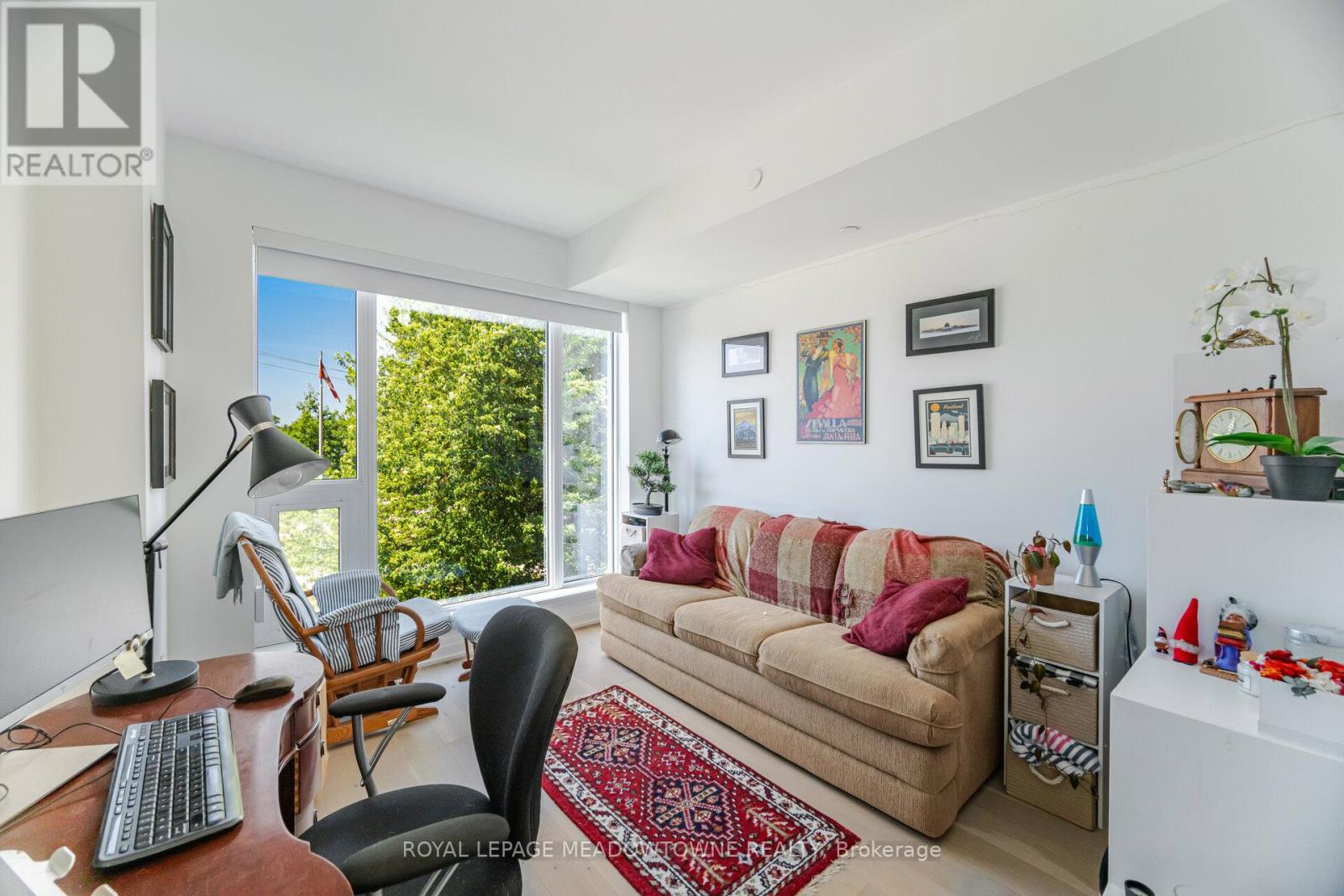 Photo 28 of 307 21 Park Street E, Mississauga ON