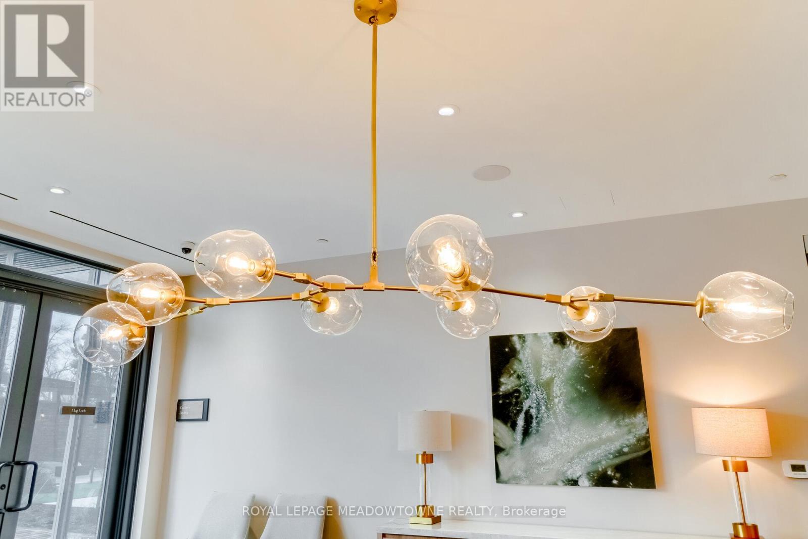 Photo 13 of 307 21 Park Street E, Mississauga ON