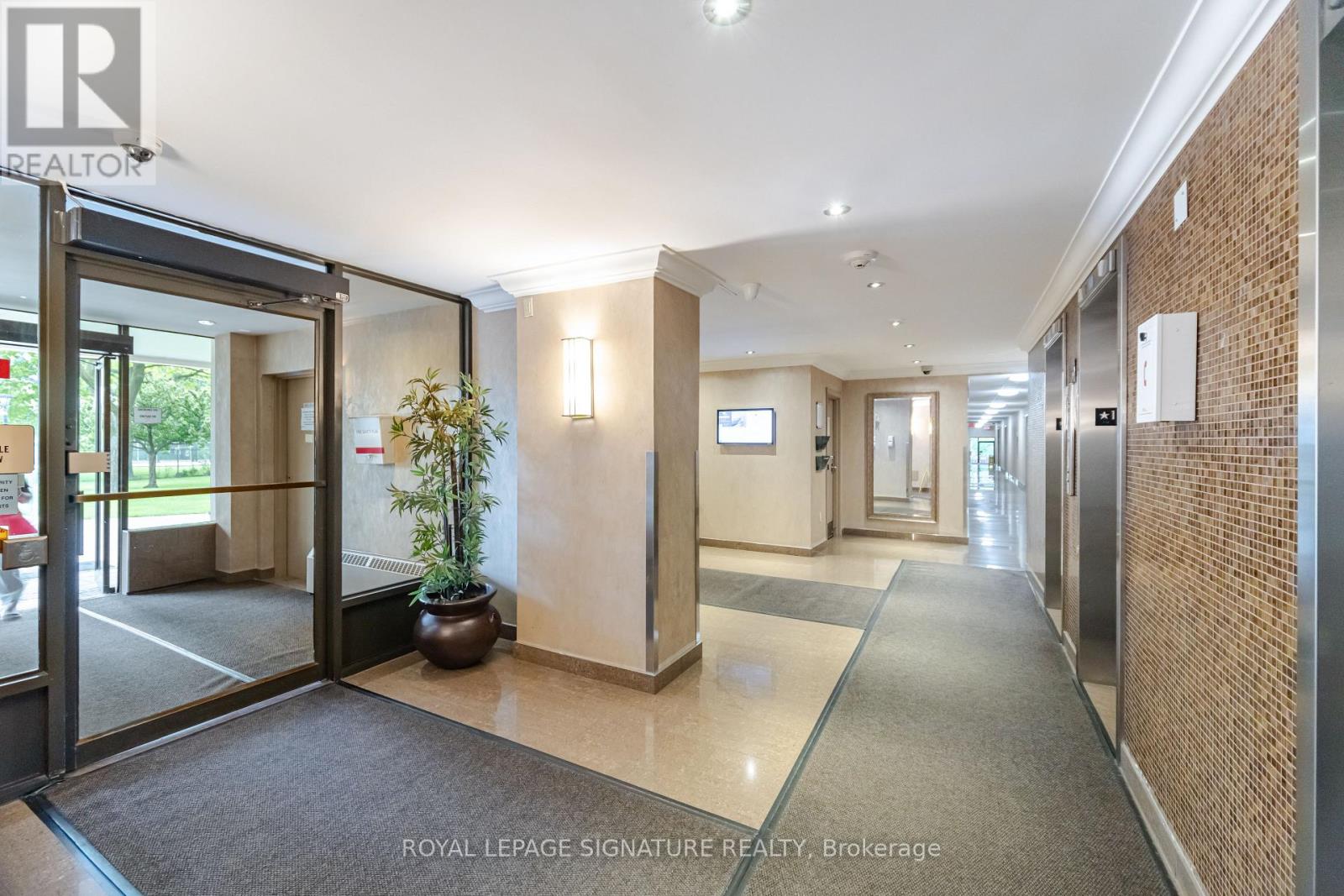 Photo 45 of 1003 3170 Kirwin Avenue, Mississauga ON