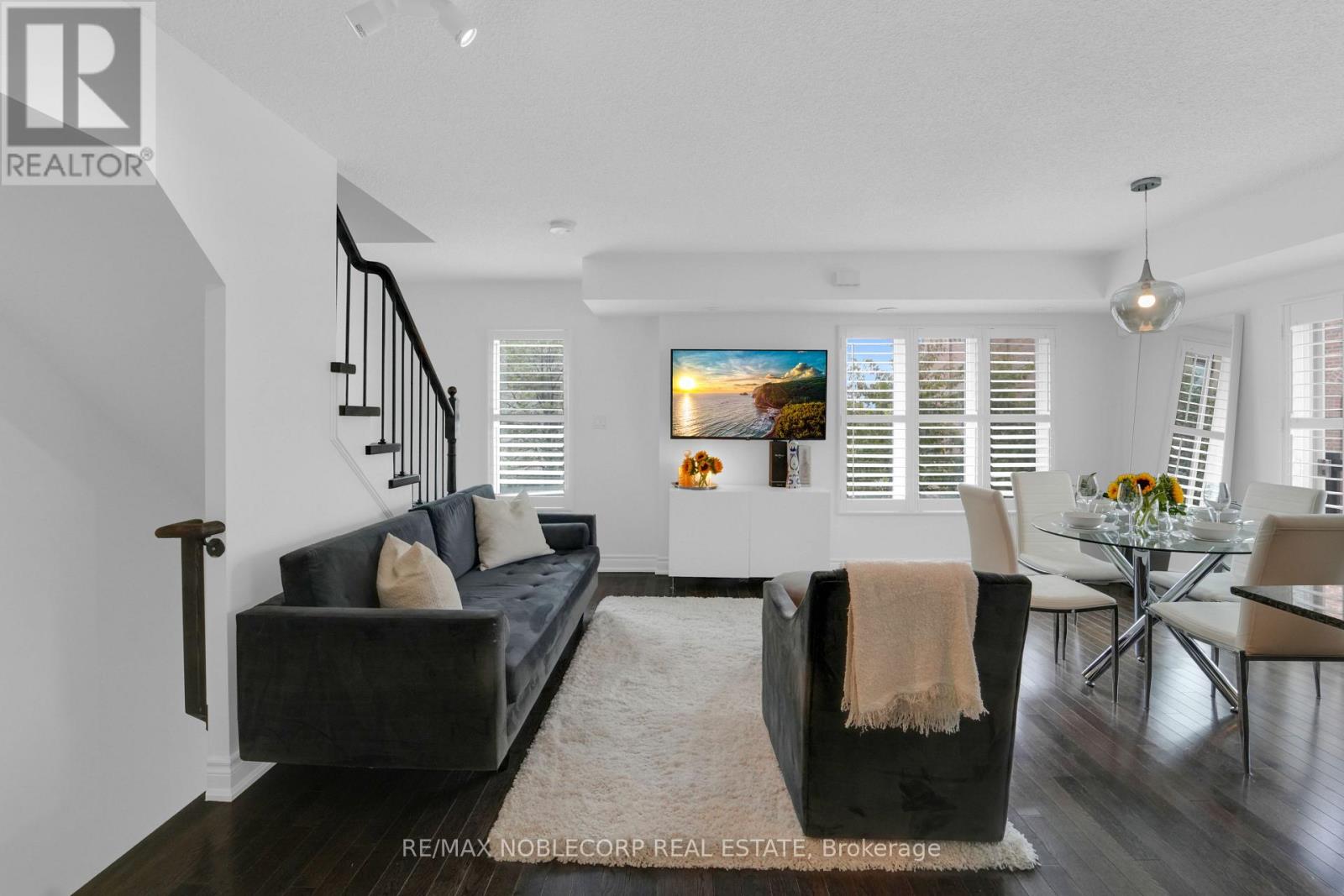 Photo 6 of 239 13 Foundry Avenue, Toronto ON