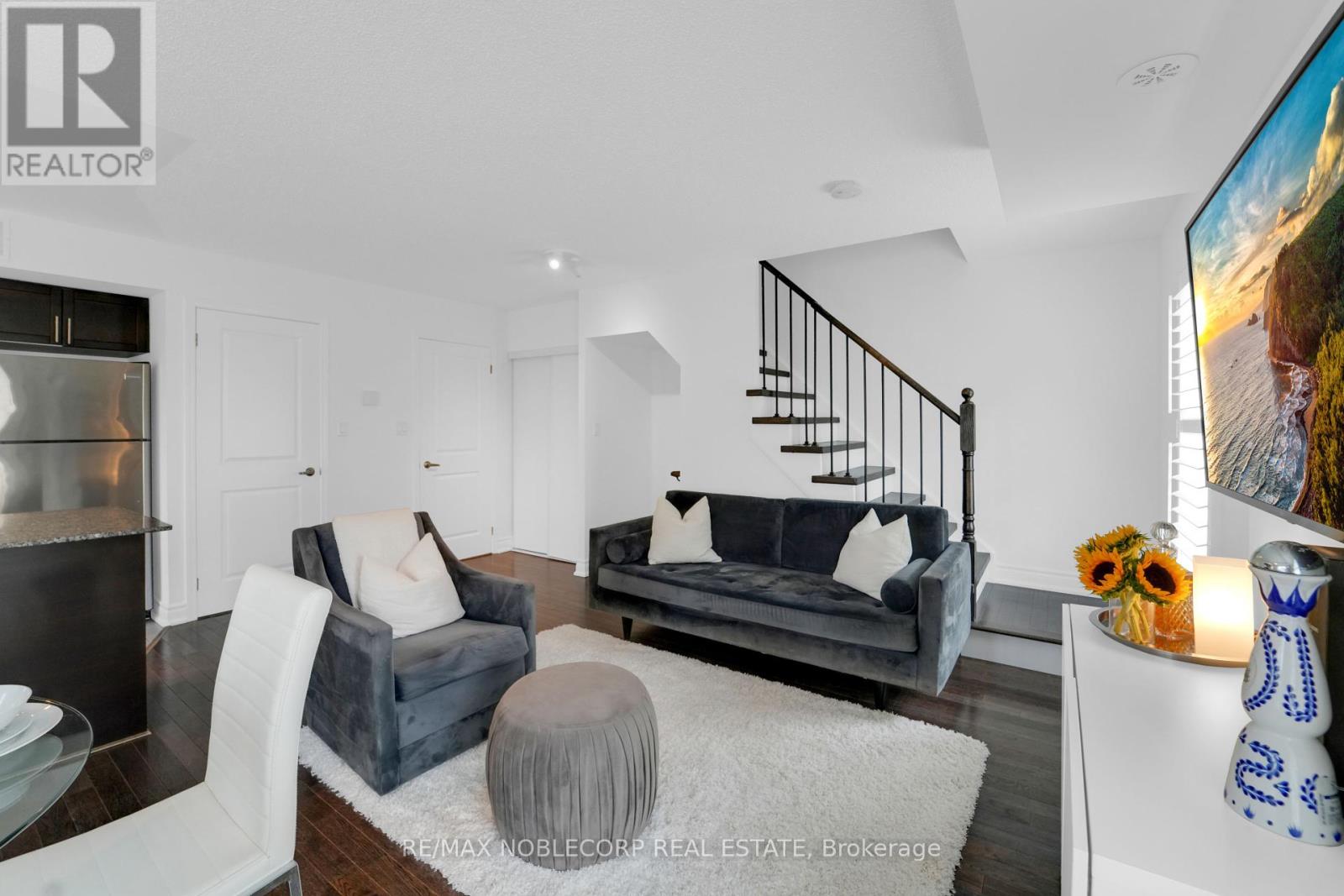 Photo 22 of 239 13 Foundry Avenue, Toronto ON